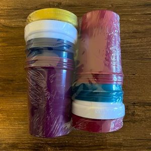 Leak-proof shaker bottles (4)